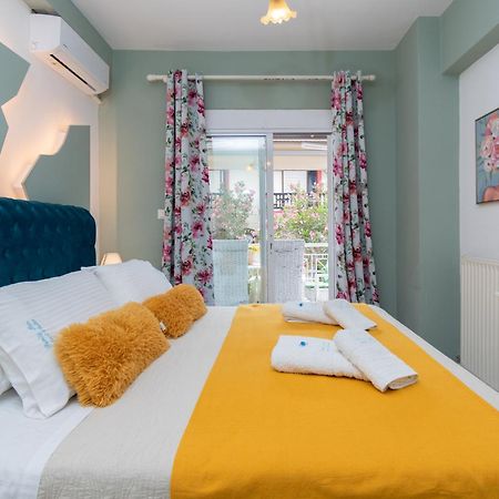 Family Inn Apartments&Suites ネオス・マルマラス エクステリア 写真