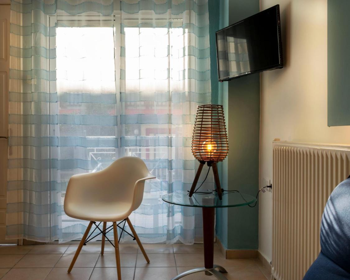 Family Inn Apartments&Suites ネオス・マルマラス エクステリア 写真