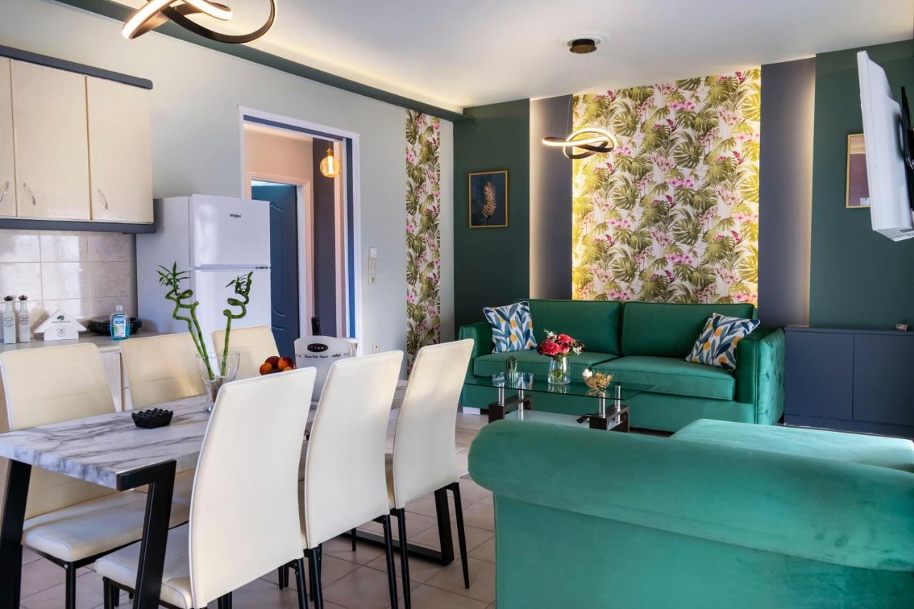 Family Inn Apartments&Suites ネオス・マルマラス エクステリア 写真
