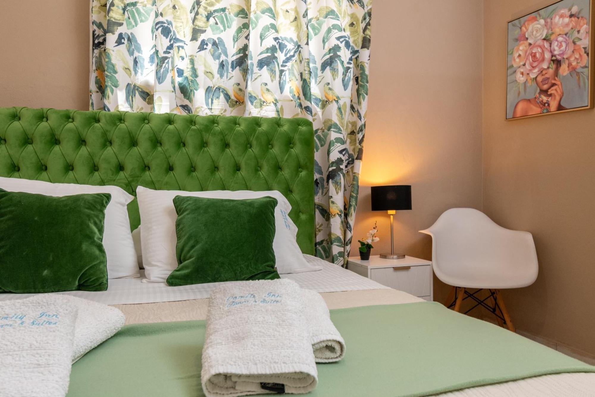 Family Inn Apartments&Suites ネオス・マルマラス エクステリア 写真